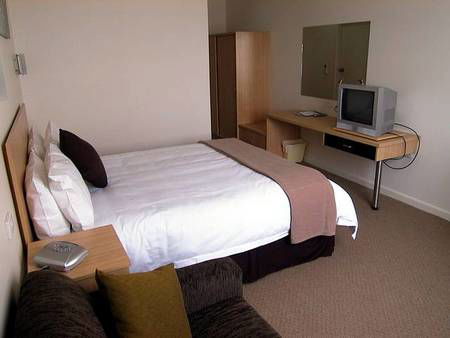 Best Westlander Sundowner Motel - Whitsundays Accommodation 3