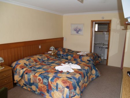 Darlot Motor Inn - Whitsundays Accommodation 0