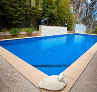 Cock 'n' Bull Boutique Hotel - Whitsundays Accommodation