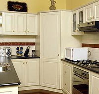 Warrnambools No 1 Luxury Apartment - Whitsundays Accommodation