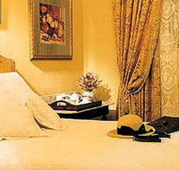 Clifton Lodge - Whitsundays Accommodation