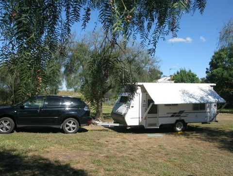 Natimuk Lake Caravan Park - Whitsundays Accommodation 2