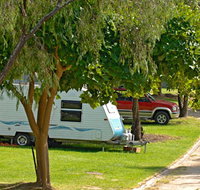 A Wangralea Caravan Park - Whitsundays Accommodation
