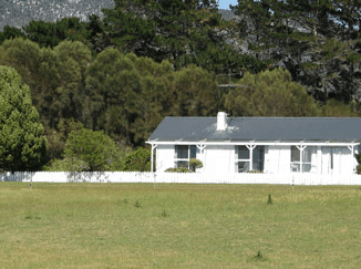 Echo Hills - Whitsundays Accommodation