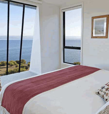 Hazards Hideaway - Whitsundays Accommodation 0