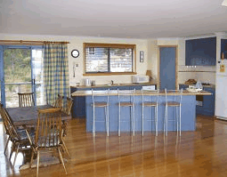 Waterline At Freycinet - Whitsundays Accommodation 0