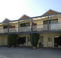 Freo Mews Executive Apartments - Whitsundays Accommodation