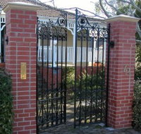 Gates Cottage Bed  Breakfast - Whitsundays Accommodation