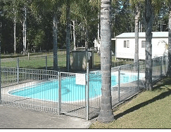 Breckenridge Farmstay - Whitsundays Accommodation