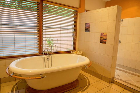 Bali Hai Resort - Whitsundays Accommodation 5