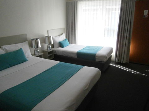 George Bass Motor Inn - Whitsundays Accommodation 4