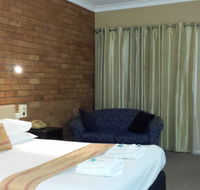 AA Hilldrop Motor Inn - Whitsundays Accommodation