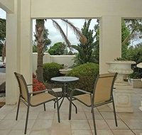 Michelle's Garden Apartments - Whitsundays Accommodation