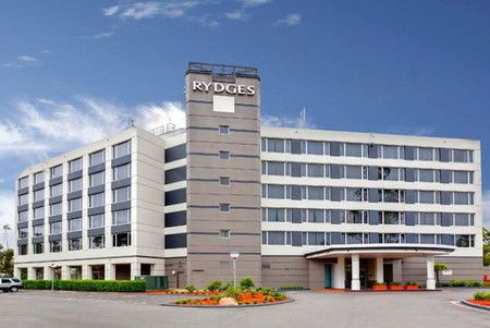 Rydges Bankstown Sydney - Whitsundays Accommodation 0