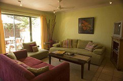 Belongil Beach NSW Whitsundays Accommodation
