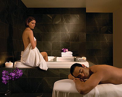 Four Seasons Hotel Sydney Spa - Whitsundays Accommodation 1