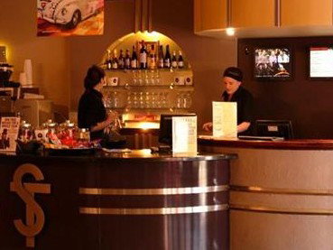 Sun Theatre - Whitsundays Accommodation 2