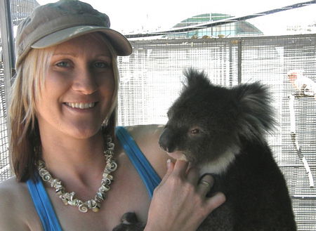 Dundee's Wildlife Park - Whitsundays Accommodation 2