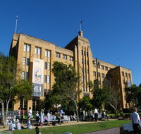 Museum of Contemporary Art - Whitsundays Accommodation