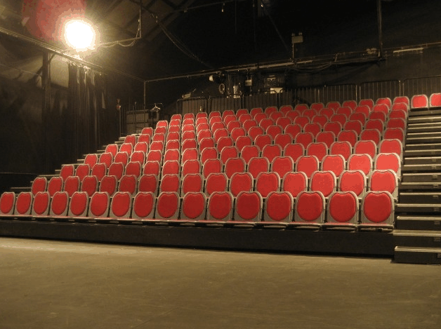 Theatre Works - Whitsundays Accommodation 1