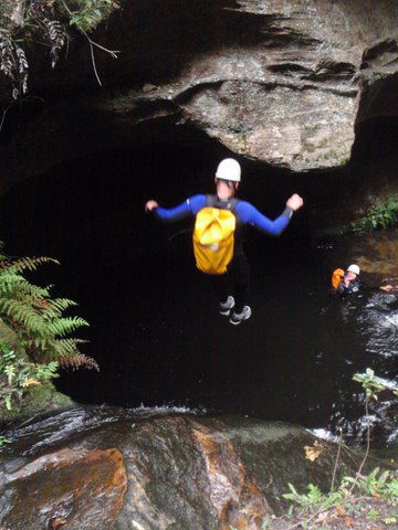 Blue Mountains Adventure Company - Whitsundays Accommodation 6