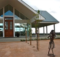 ArtWine Cellar Door - Whitsundays Accommodation