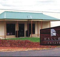 Mallee Estates - Whitsundays Accommodation