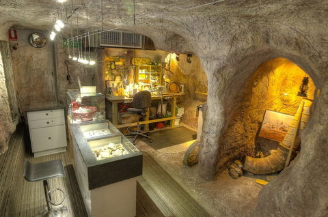 Unique Opal And Diamond Mine  - The Underground Opal Mine - Whitsundays Accommodation 1