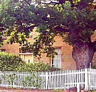 Oak Lodge - Whitsundays Accommodation