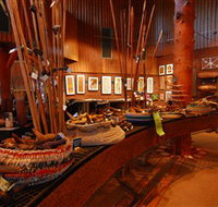 Maruku Retail Gallery - Whitsundays Accommodation
