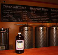 Brewbake at the Big Pineapple - Whitsundays Accommodation