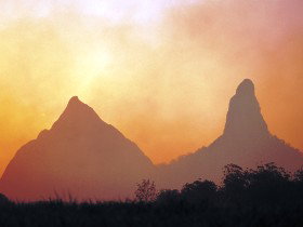 Mount Ngungun Track - Whitsundays Accommodation 0