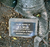 Eumundi War Memorial - Whitsundays Accommodation