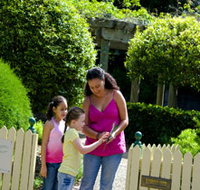 Redlands IndigiScapes Centre - Whitsundays Accommodation