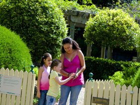 Redlands IndigiScapes Centre - Whitsundays Accommodation 0