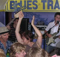 The Blues Train - Whitsundays Accommodation