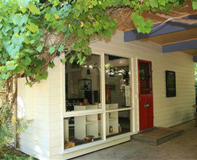 The Gallery Mt Macedon - Whitsundays Accommodation 0