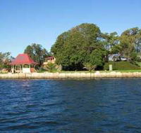 Rodd Island - Whitsundays Accommodation