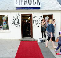 St Frock - Whitsundays Accommodation