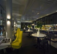 Ivy Bar - Whitsundays Accommodation