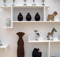 Swinging Swaggy Pottery Gift Ware and Cafe - Whitsundays Accommodation