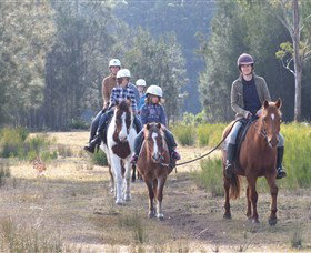 Horse Riding At Oaks Ranch And Country Club - Whitsundays Accommodation 0