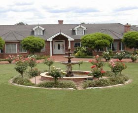 River Park Vineyard - Whitsundays Accommodation 0