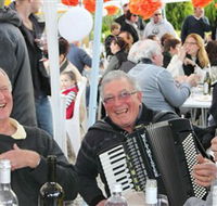 Politini Wines - Whitsundays Accommodation