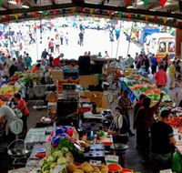 Caribbean Gardens and Market - Whitsundays Accommodation