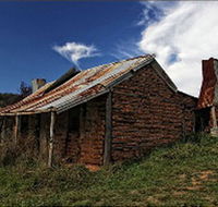 Book Keepers Cottage - Whitsundays Accommodation