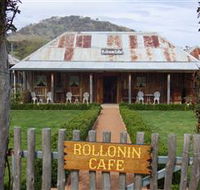 Rollonin Cafe - Whitsundays Accommodation