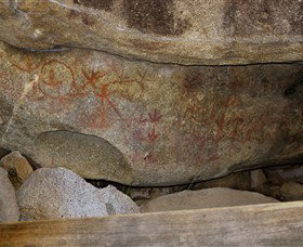 Yarrowyck NSW Whitsundays Accommodation