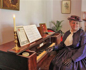 Hambledon Cottage House Museum - Whitsundays Accommodation 8