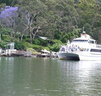 The Riverboat Postman - Whitsundays Accommodation